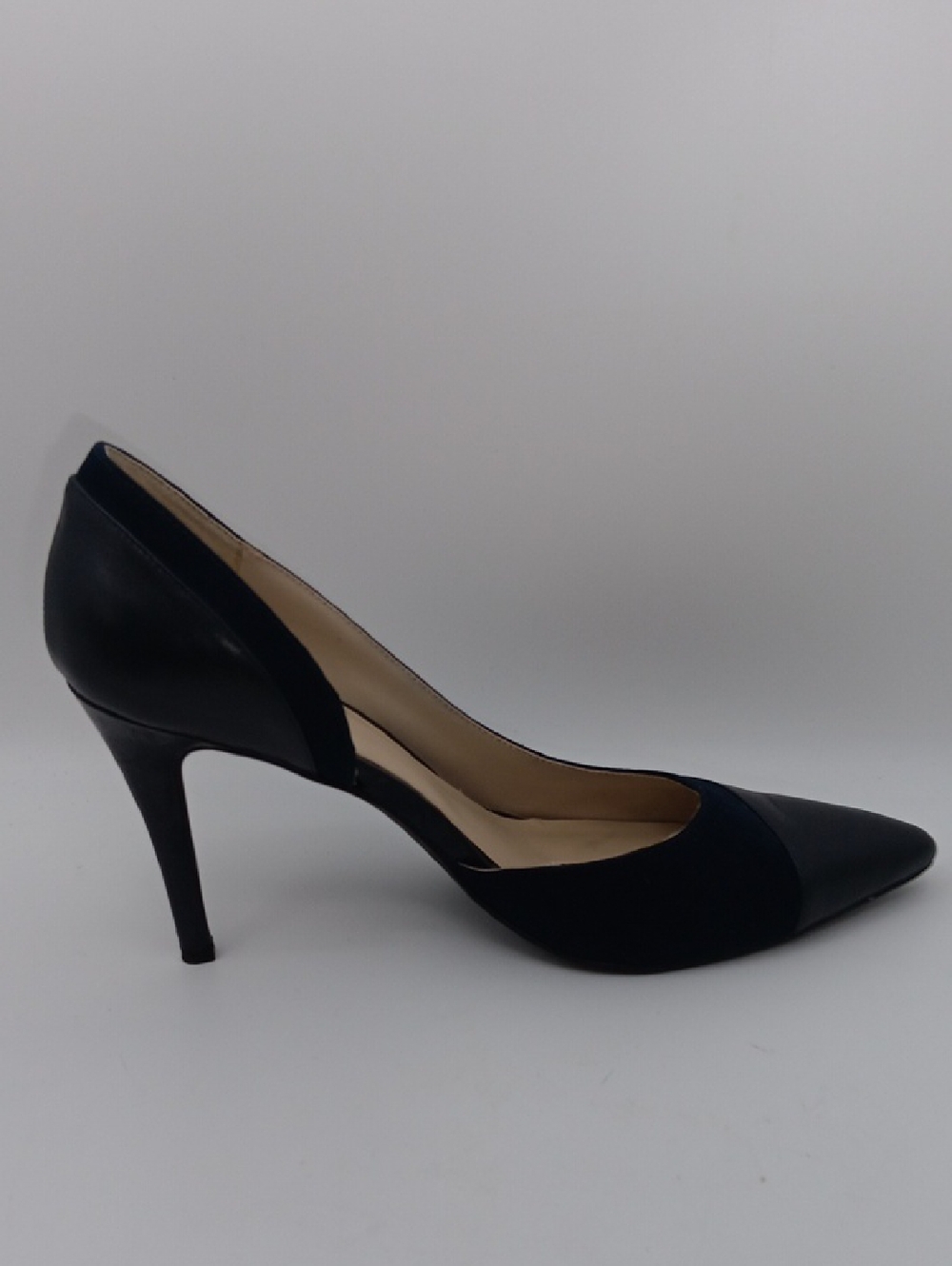 NINE WEST NAVY POINTED TOE TWO-MATERIA LEATHER PUMPS SIZE 8.5 - Picture 6 of 7